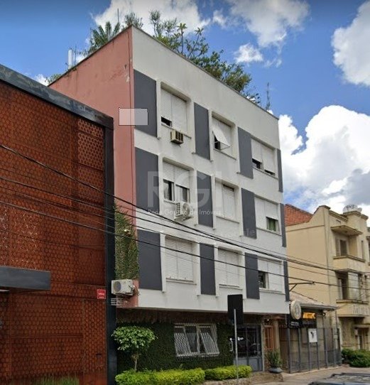 Apartamento com 46m², 2 dormitórios no bairro Rio Branco em Porto Alegre para Comprar