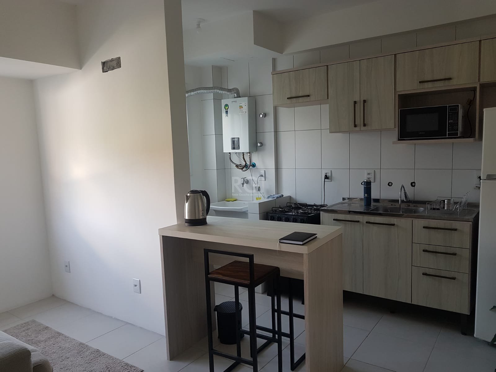 Apartamento com 30m², 1 dormitório, 1 vaga no bairro Santo Antonio em Porto Alegre para Comprar