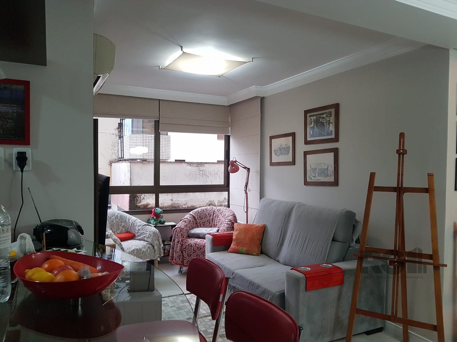 Apartamento com 79m², 2 dormitórios, 1 suíte, 1 vaga no bairro Santana em Porto Alegre para Comprar