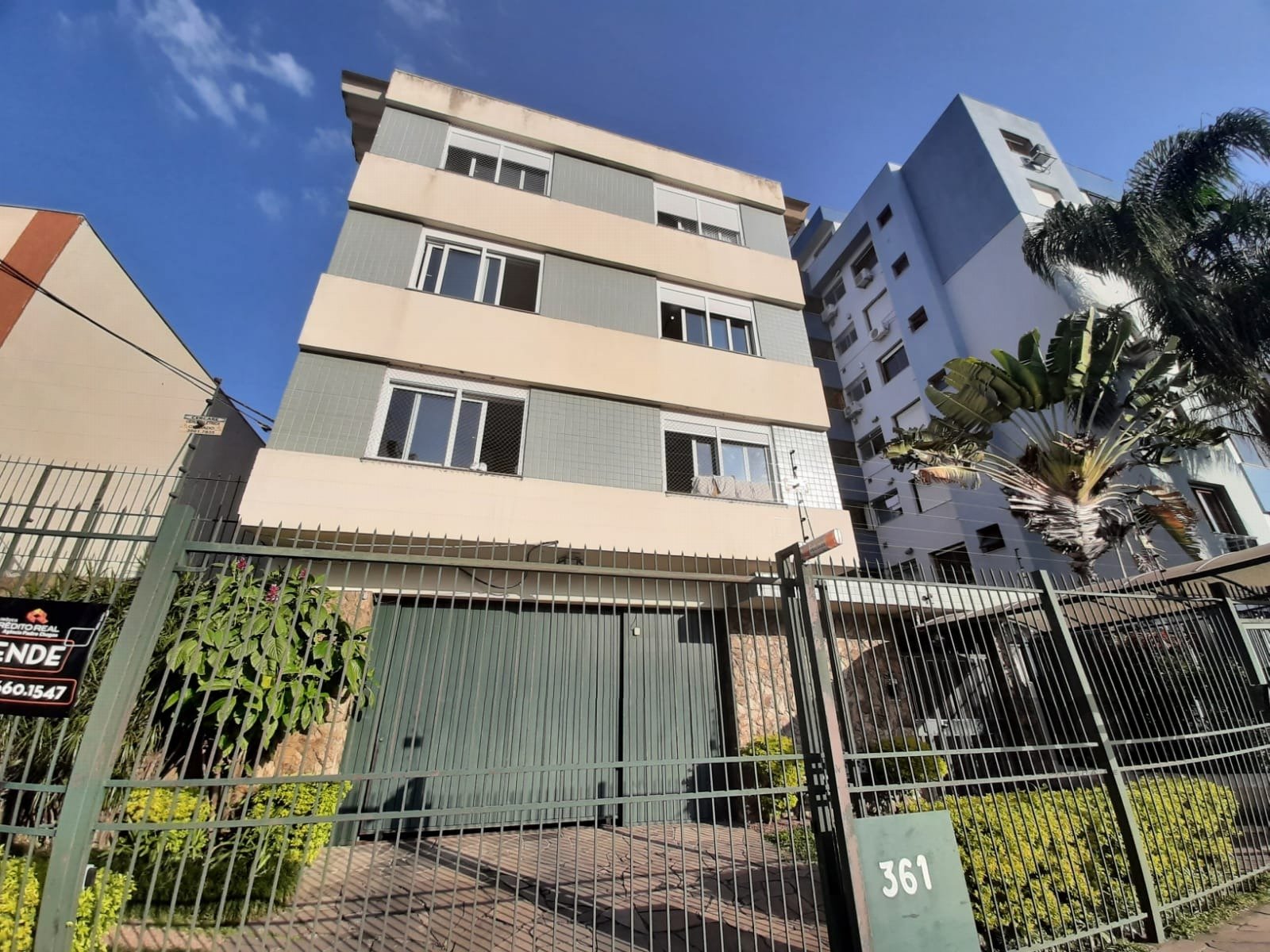 Apartamento com 83m², 3 dormitórios no bairro Santana em Porto Alegre para Comprar
