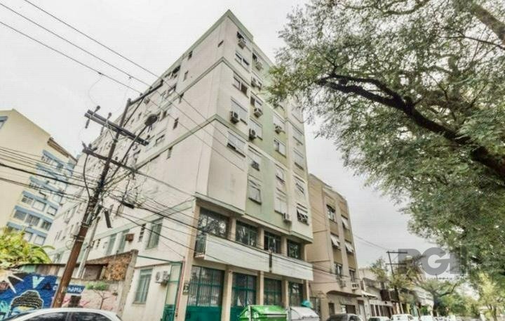 Apartamento com 45m², 1 dormitório no bairro Centro Histórico em Porto Alegre para Comprar
