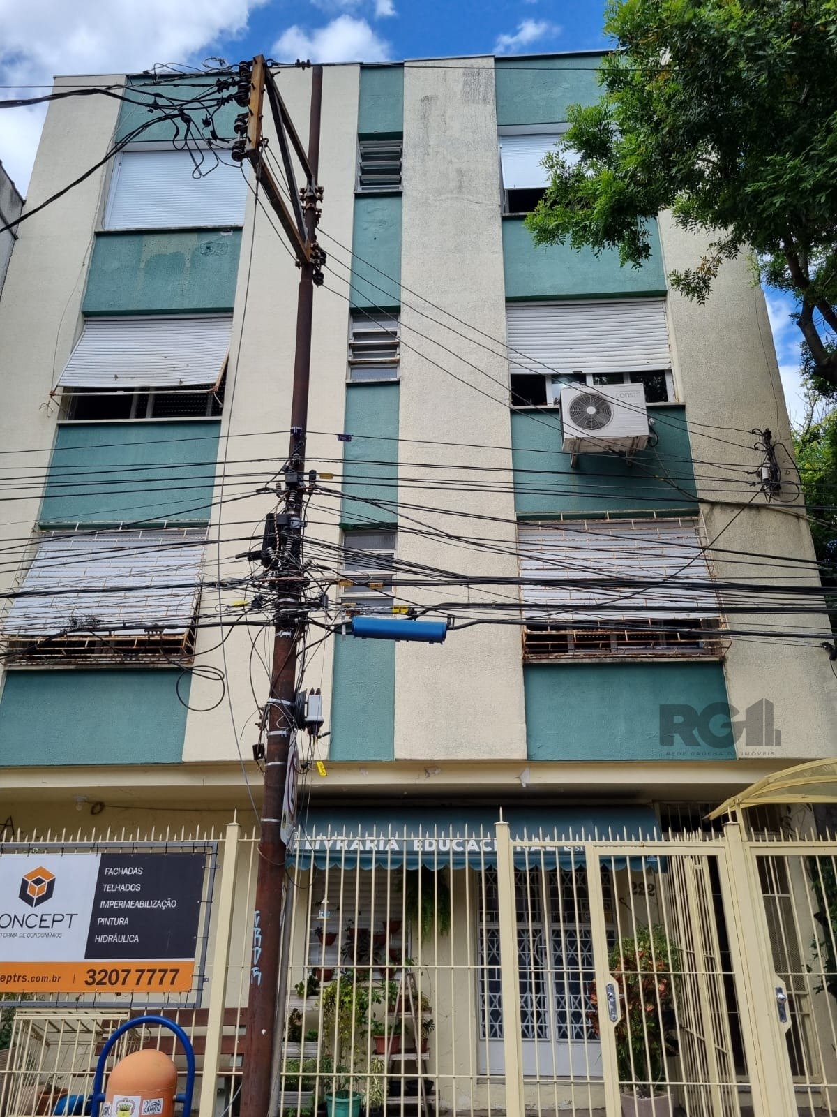 Apartamento JK com 31m², 1 dormitório no bairro Santa Cecília em Porto Alegre para Comprar