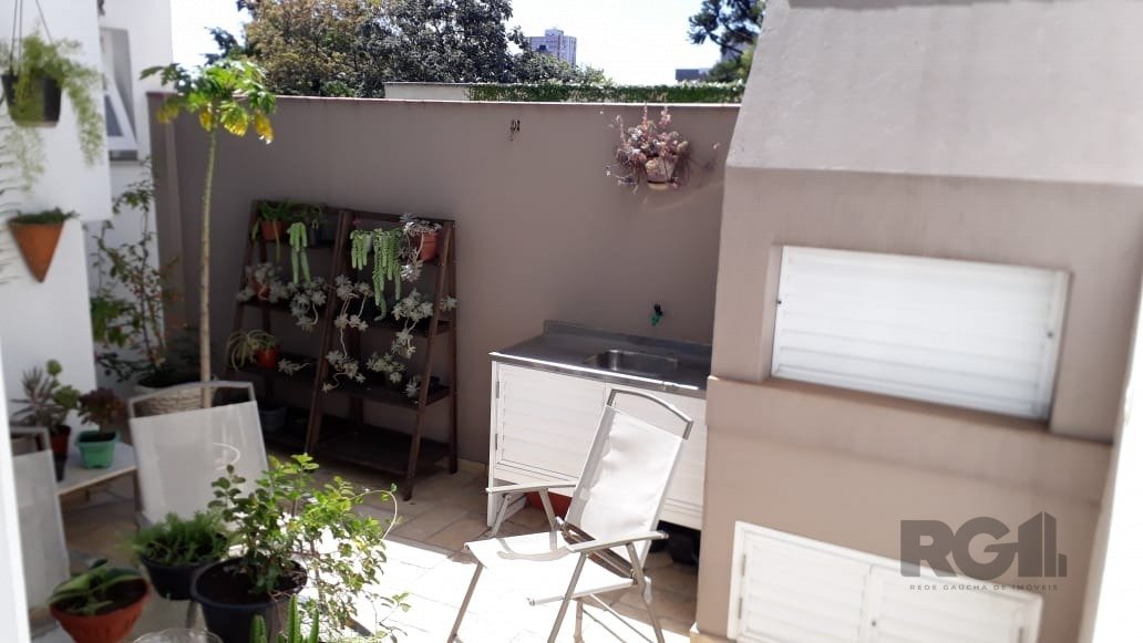 Apartamento à venda com 126m², 2 quartos, 1 suíte, 1 vaga no bairro Mont Serrat em Porto Alegre