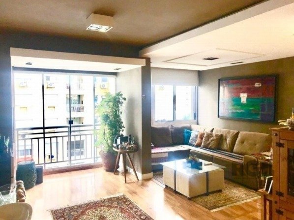 Apartamento à venda com 74m², 3 quartos, 1 suíte, 1 vaga no bairro Passo d'Areia em Porto Alegre