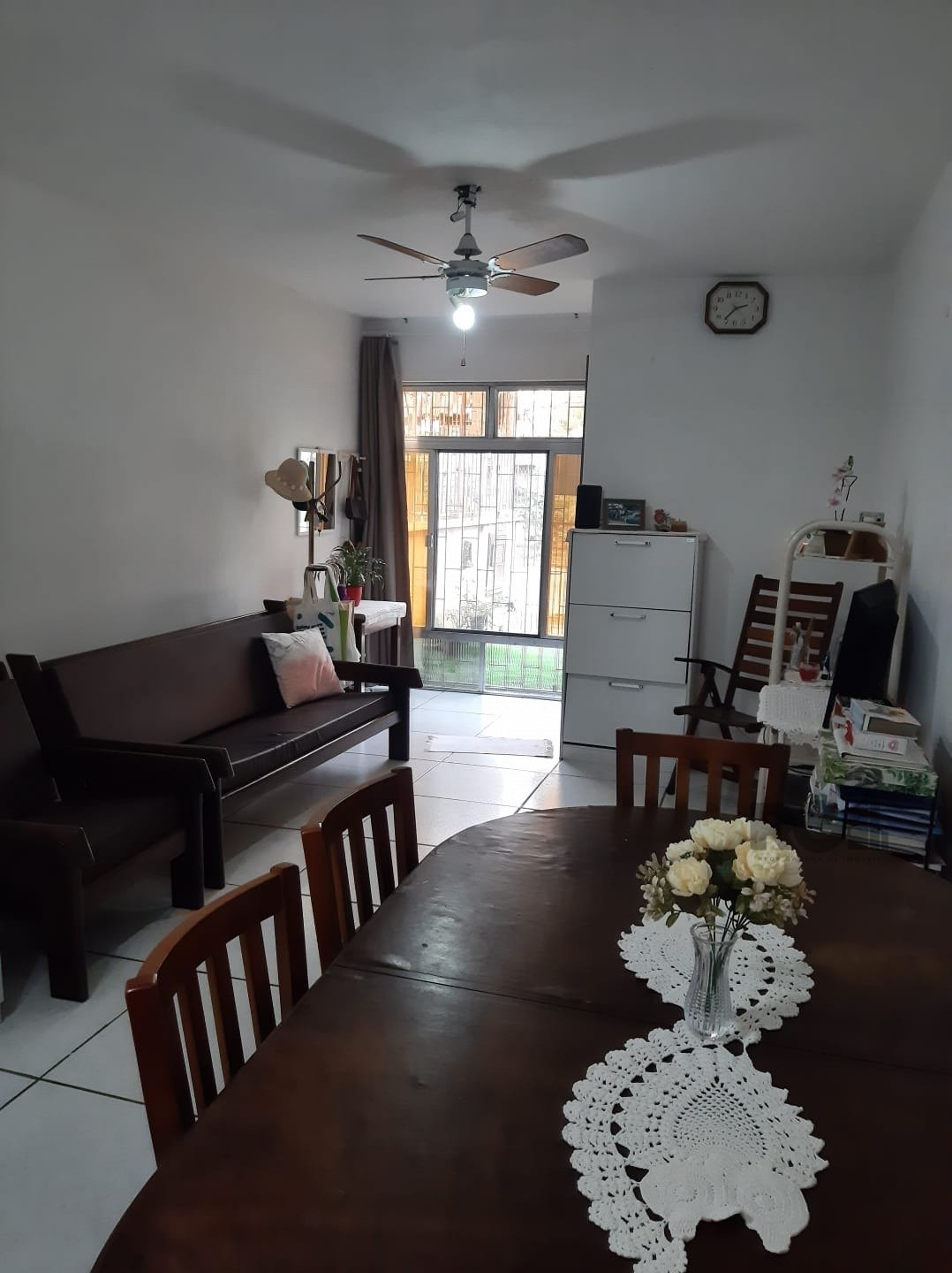Casa à venda com 117m², 2 quartos, 1 vaga no bairro Santana em Porto Alegre
