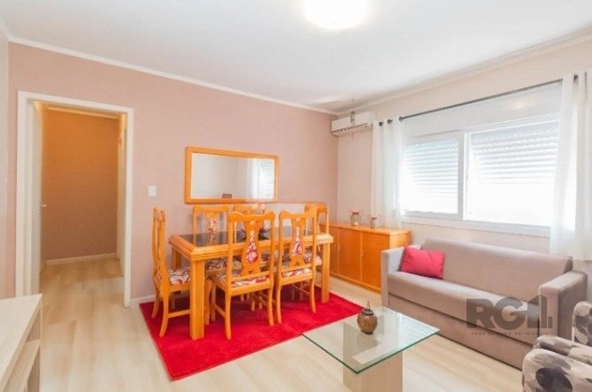 Apartamento à venda com 73m², 2 quartos, 1 vaga no bairro Santana em Porto Alegre