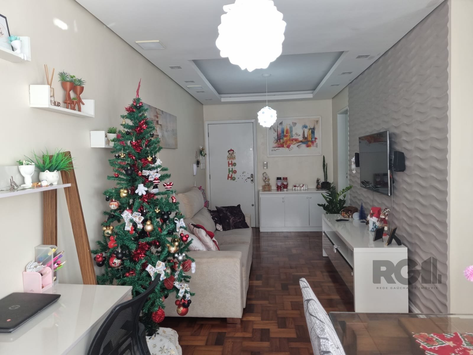 Apartamento à venda com 61m², 2 quartos, 1 vaga no bairro Jardim Botânico em Porto Alegre