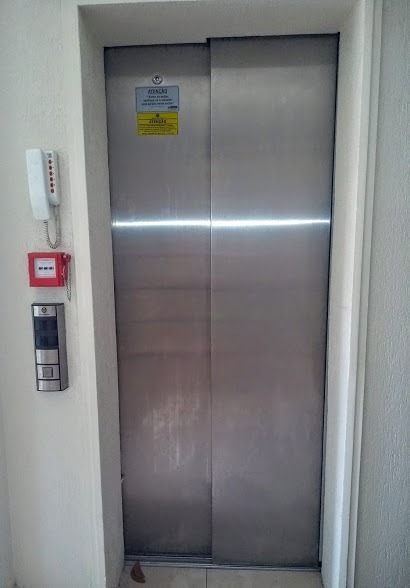 Predio para Venda - 528.81m², 0 dormitórios, Santana