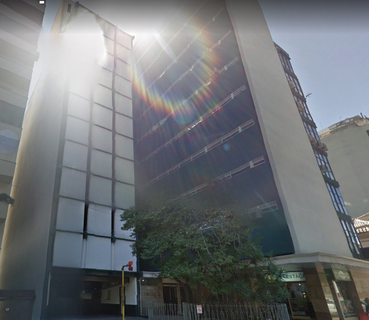 Box para Venda - 12m², 0 dormitórios, 1 vaga - Centro Histórico