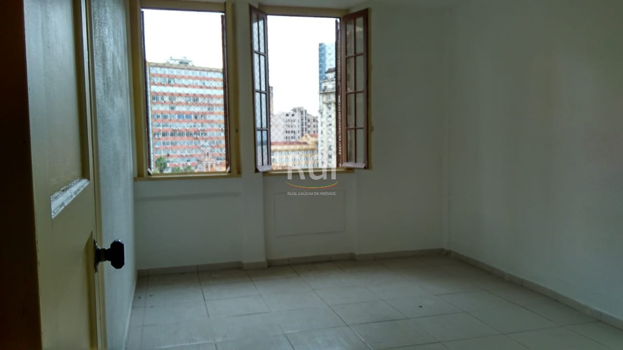 Conjunto/Sala com 49m² no bairro Centro Histórico em Porto Alegre para Comprar