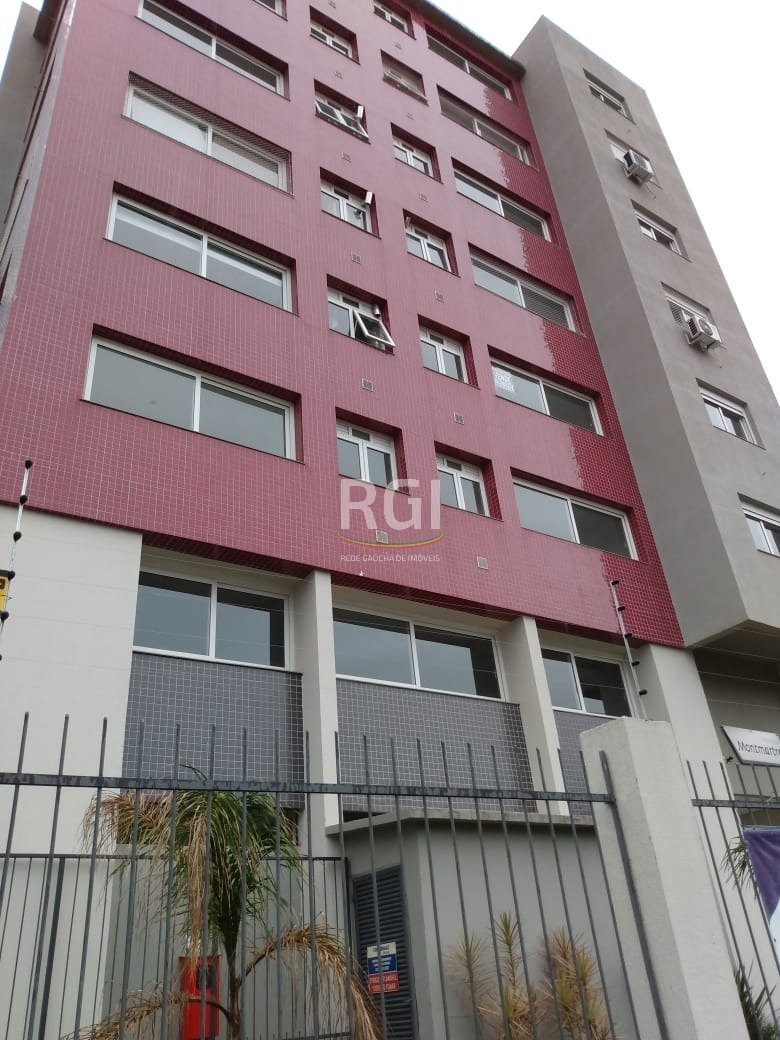 Apartamento com 58m², 2 dormitórios, 2 vagas no bairro Santo Antonio em Porto Alegre para Comprar