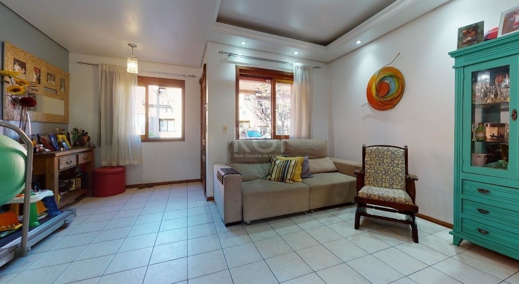 Casa Condominio para Venda - 144.97m², 3 dormitórios, sendo 1 suites, 2 vagas - Cavalhada