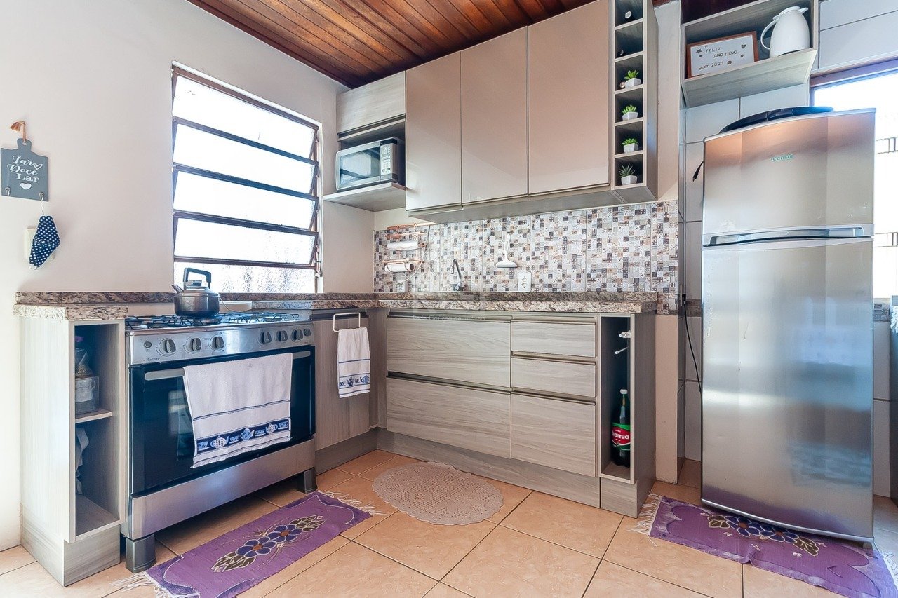 Casa, 5 quartos, 215 m² - Foto 4