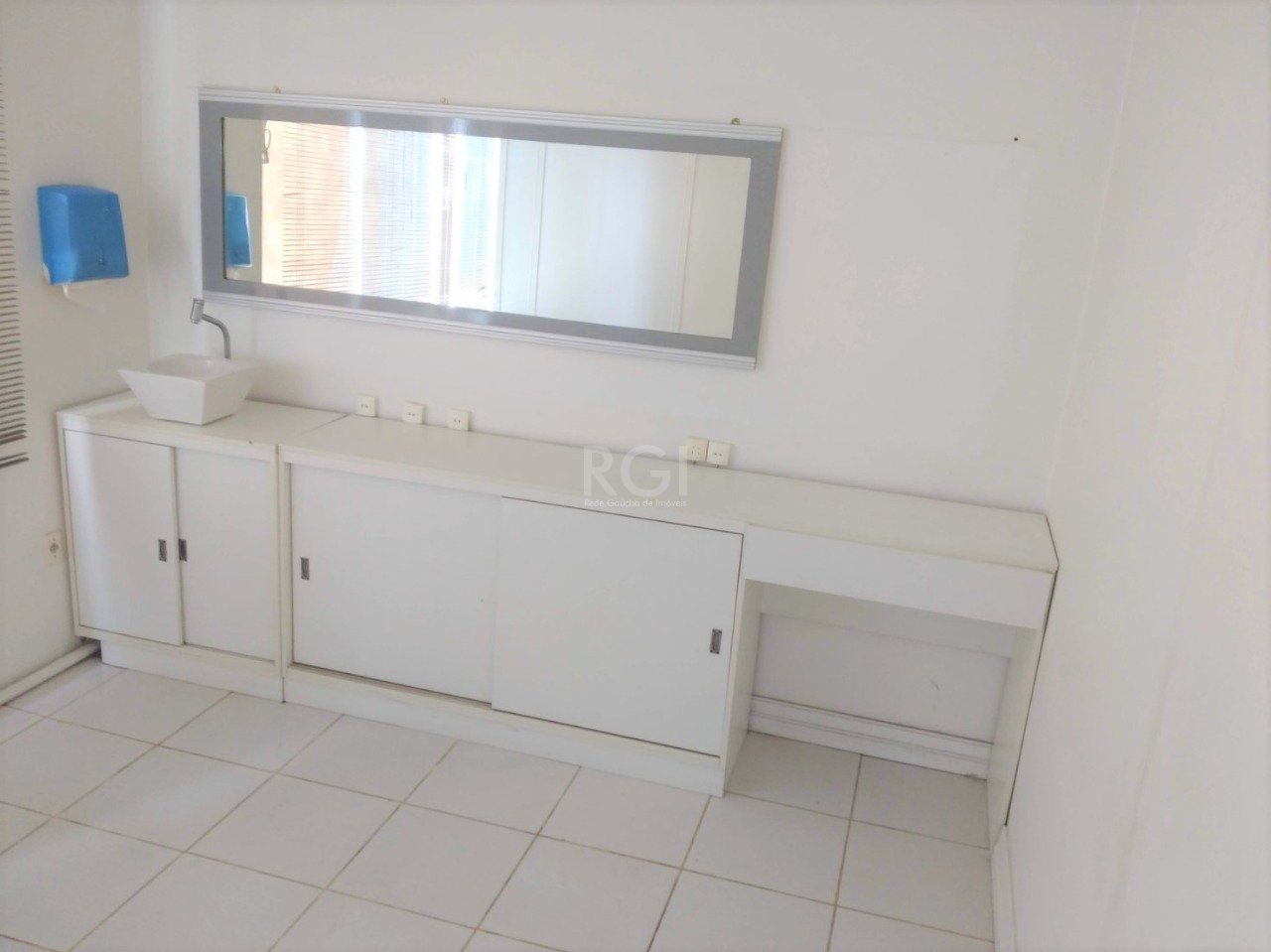 Conjunto/Sala para Venda - 21.75m², 0 dormitórios, Centro Histórico