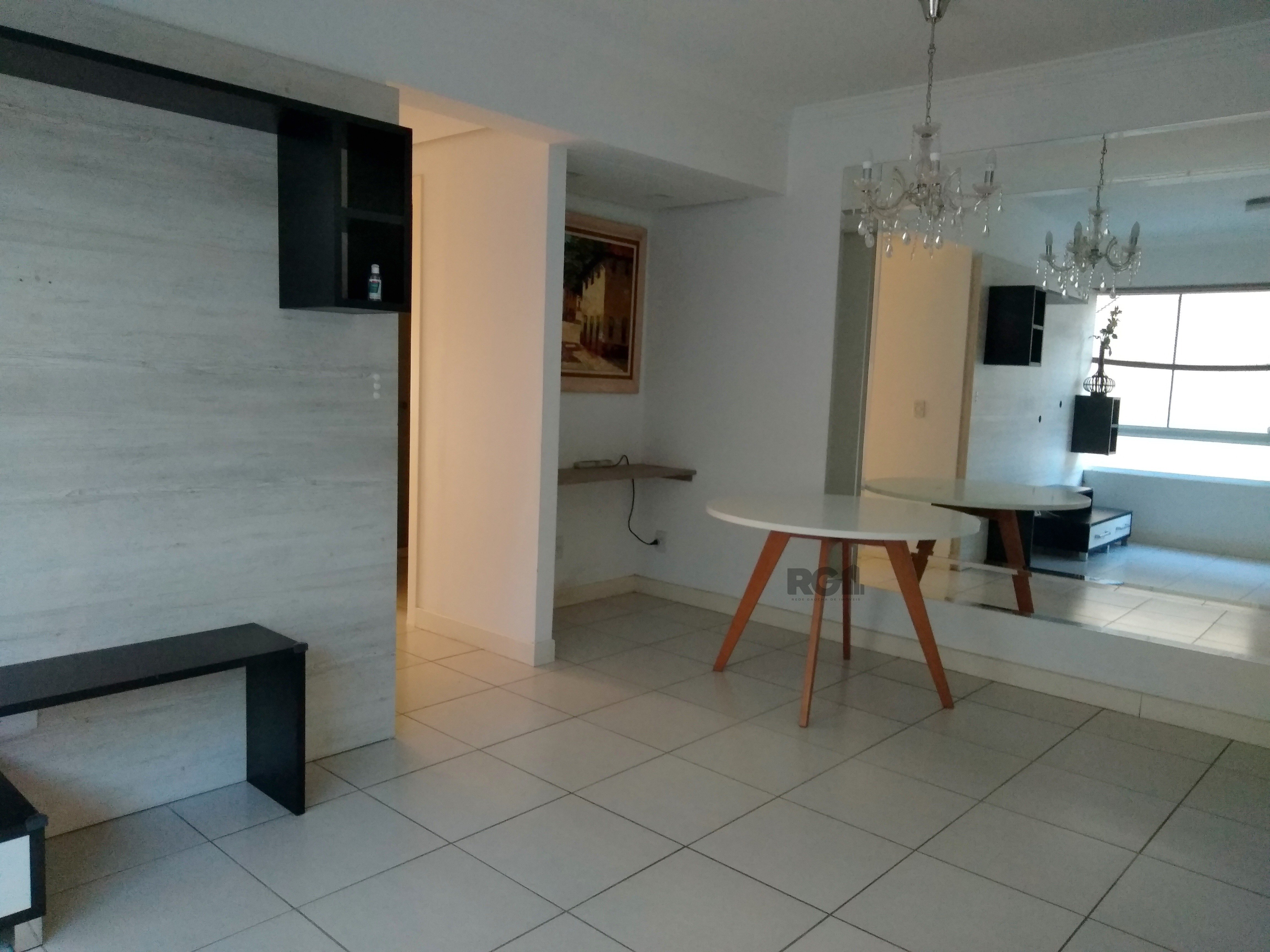 Apartamento à venda com 67m², 2 quartos, 1 suíte, 2 vagas no bairro Rio Branco em Porto Alegre