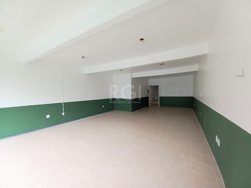 Predio para Venda - 400m², 0 dormitórios, 5 vagas - Santana
