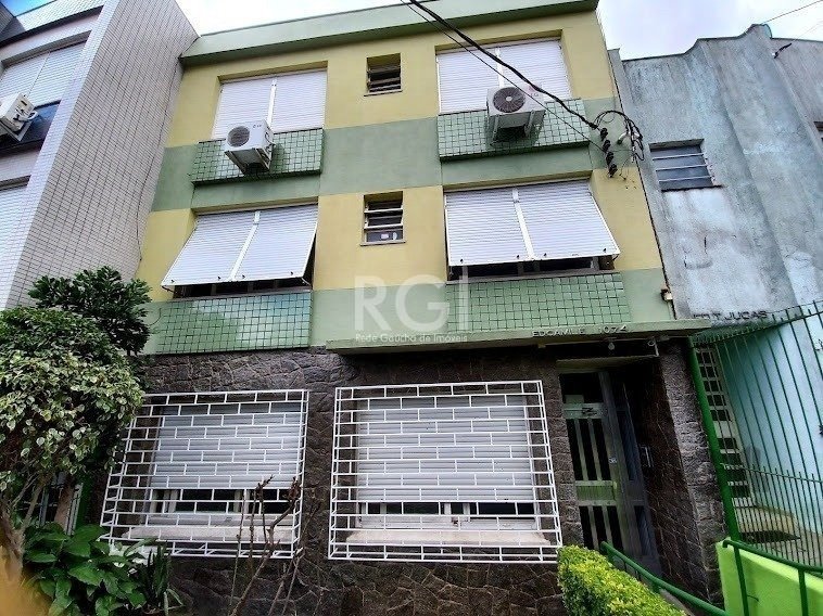 Apartamento JK com 30m² no bairro Santana em Porto Alegre para Comprar