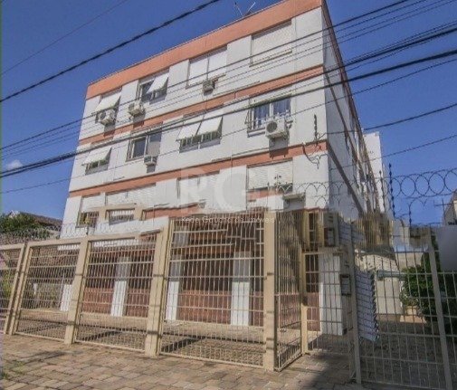Apartamento com 62m², 2 dormitórios no bairro Partenon em Porto Alegre para Comprar